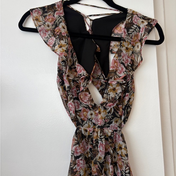 Astr Floral Maxi Dress - Picture 3 of 6